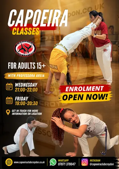 Cartaz do Capoeira Club Croydon: aulas de capoeira para adultos a partir de 15 anos, às quartas e sextas à noite, matrículas abertas.